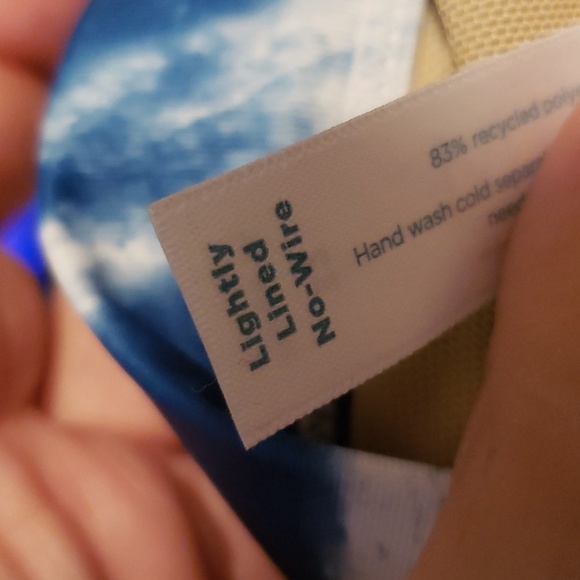 Plus Size 32 Women's Lane Bryant Swimsuit Top Blue wireless tie dye 5x/6x 🏊♂️ - Picture 6 of 9